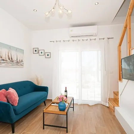 Rhodes Sunset House * Rhodes City