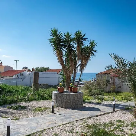 Rhodes Sunset House בית נופש *